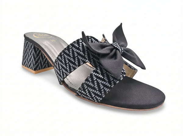 Black and Grey chevron slipper for women
