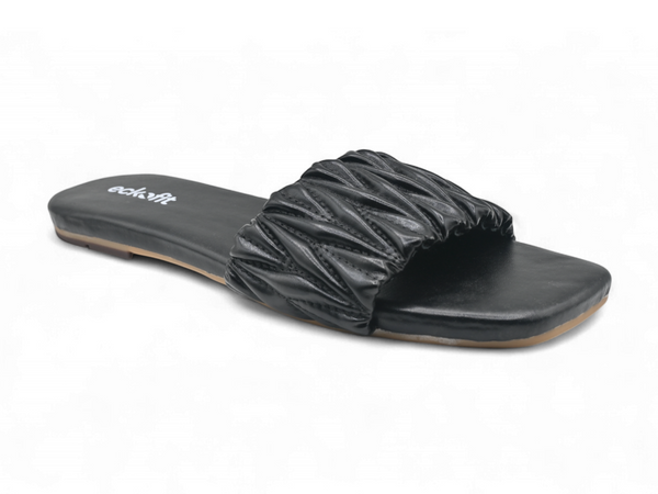 Black women's slippers